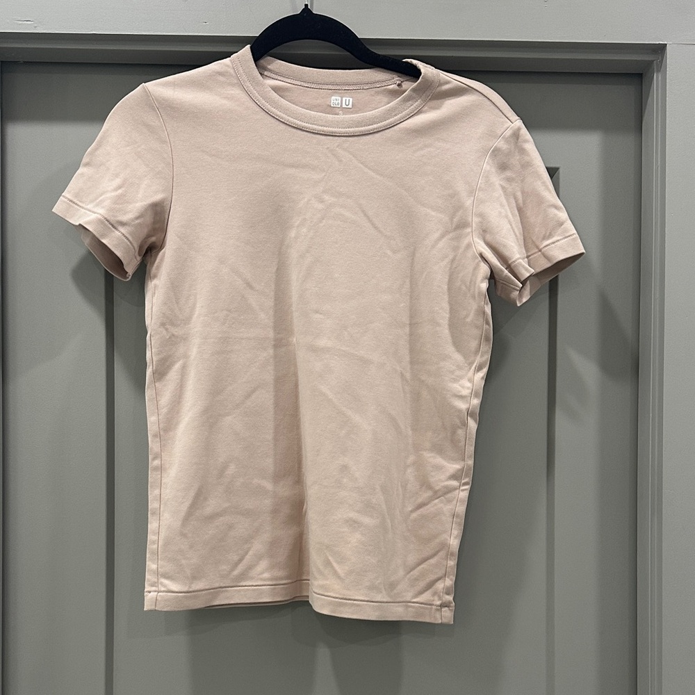 Uniqlo Light Tan Crew Neck Tee